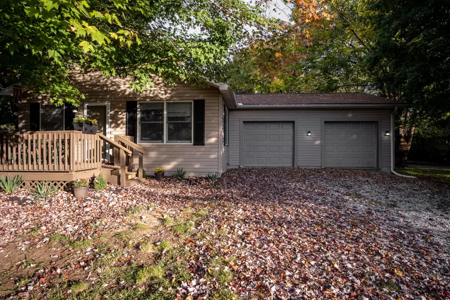 2576 Apple Valley Drive, Howard, OH 43028