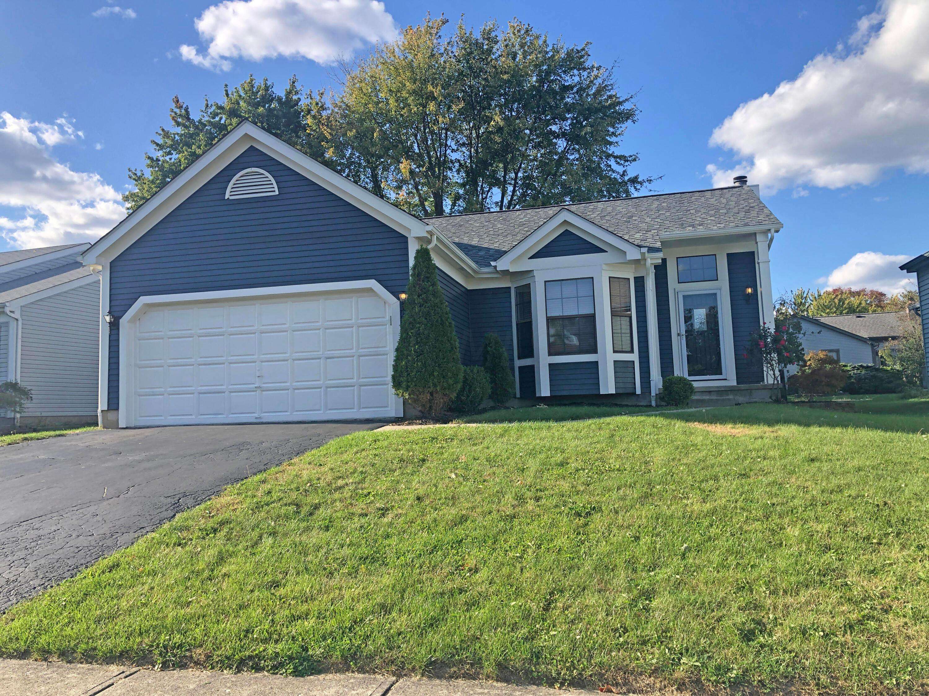 7632 Kemper Lakes Drive, Pickerington, OH 43147