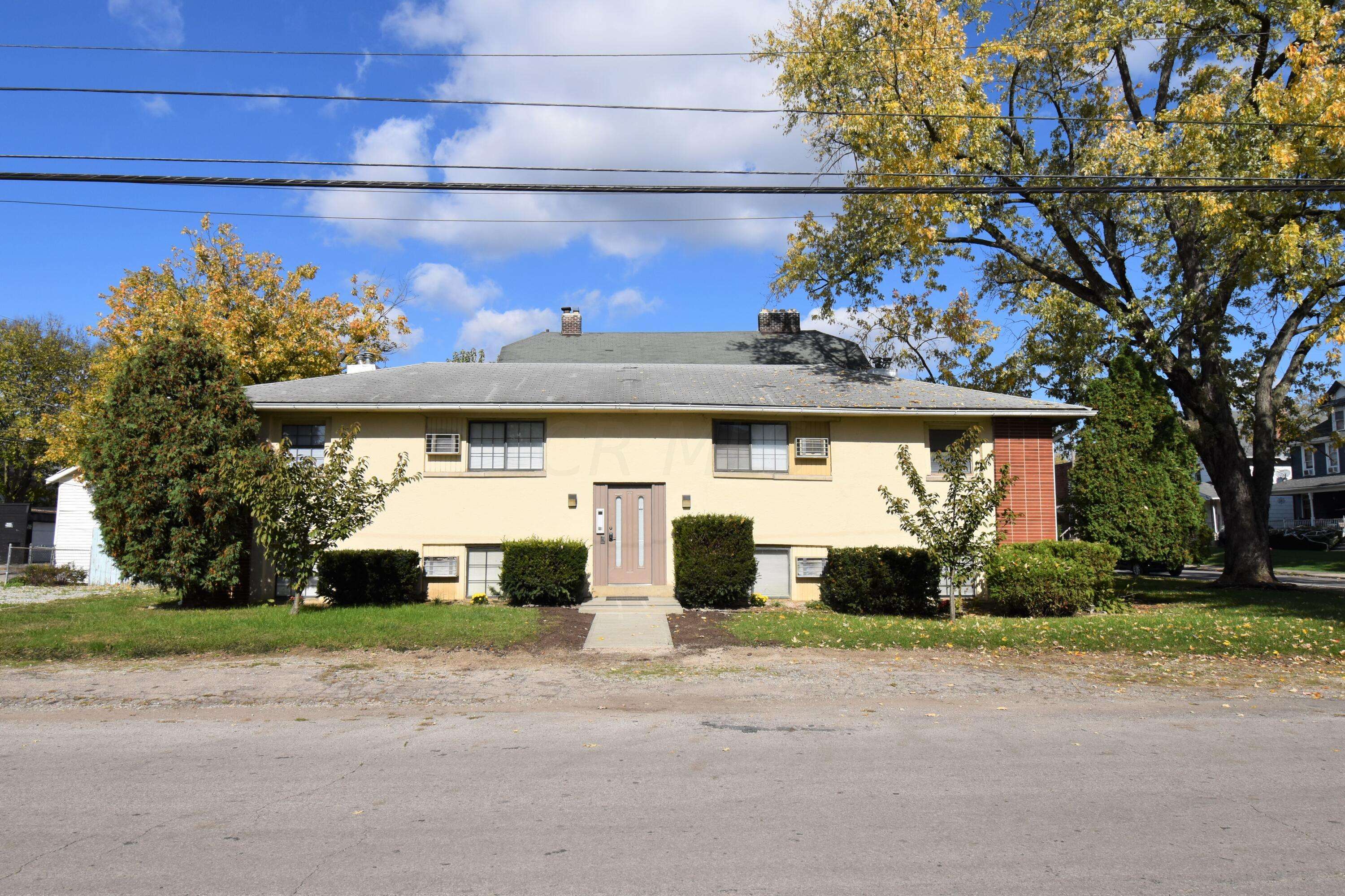 221 Dana Avenue, Columbus, OH 43223