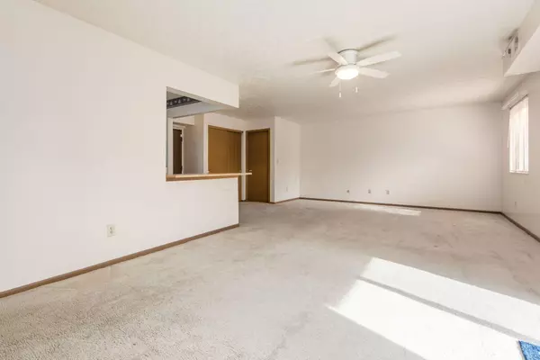 Columbus, OH 43224,3941 Karl Road #133