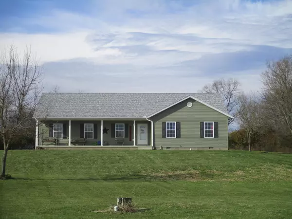 2029 Little Creek Road, Frankfort, OH 45628