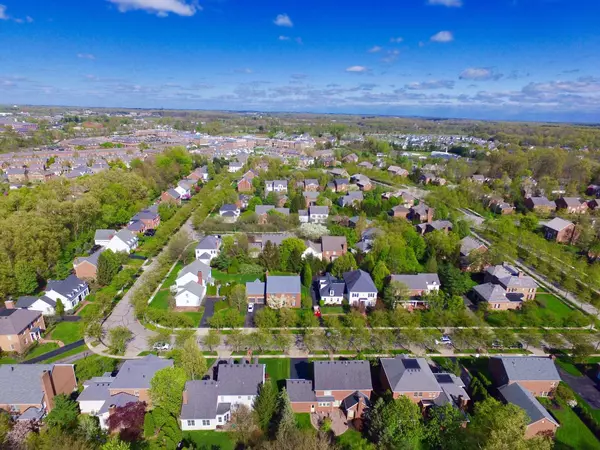 New Albany, OH 43054,7548 OGDEN WOODS Boulevard