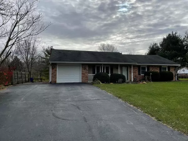 2015 Dorthea Drive, Washington Court House, OH 43160