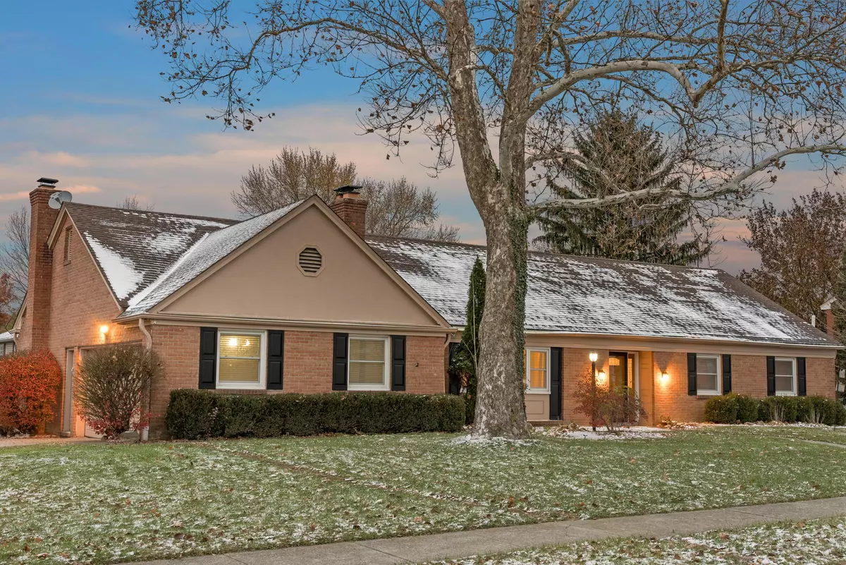 Columbus, OH 43220,2574 Chartwell Road