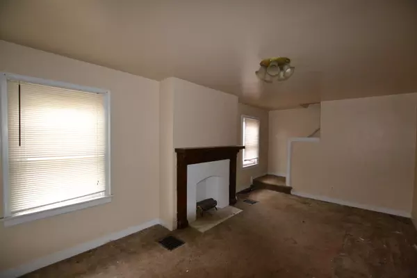 Columbus, OH 43211,2134 Dresden Street