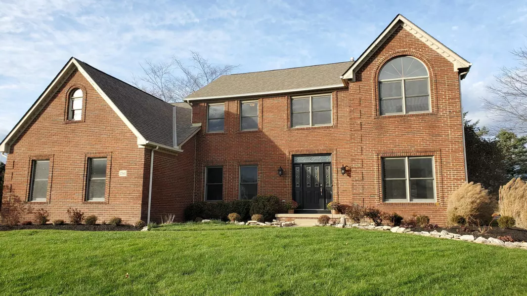 2541 Driftwood Court, Lewis Center, OH 43035