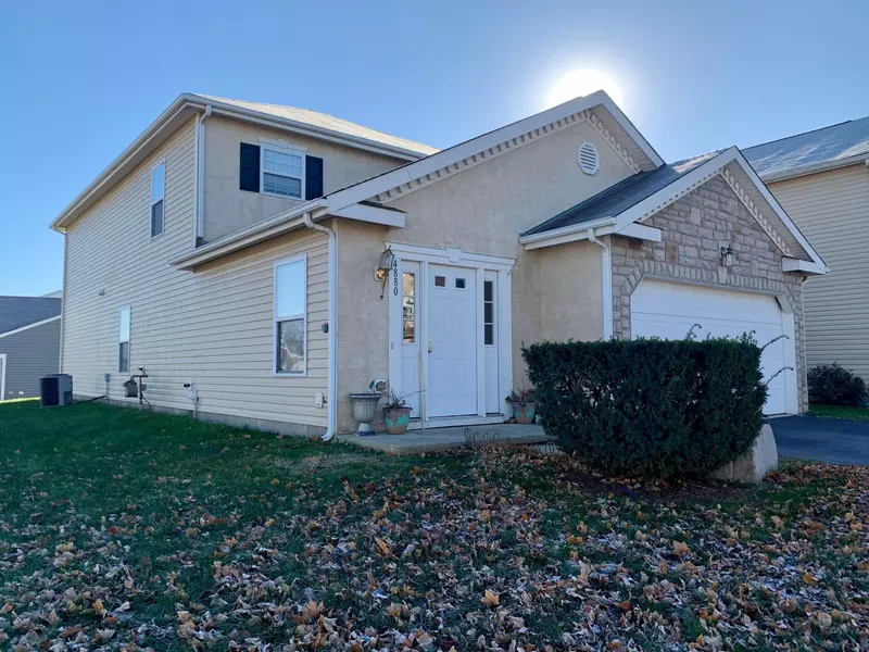 4880 Grimm Drive, Lockbourne, OH 43137