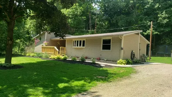 6328 Pleasant Chapel Road, Newark, OH 43056