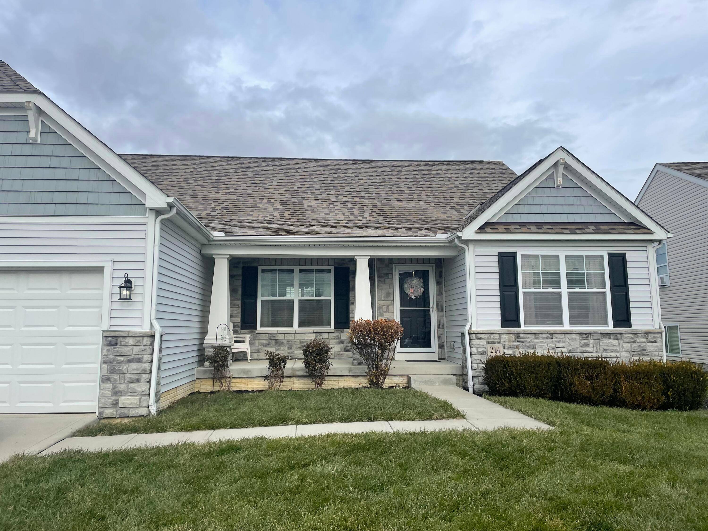 214 Silver Maple Drive, Commercial Point, OH 43116