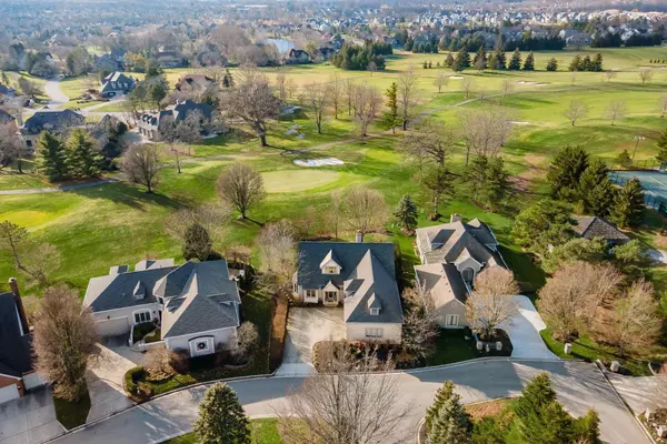 8453 Greenside Drive, Dublin, OH 43017