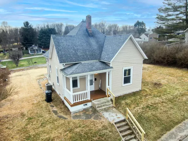543 W Brown Street, New Lexington, OH 43764