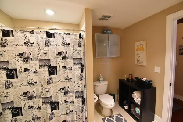 Columbus, OH 43215,150 E Main Street #605