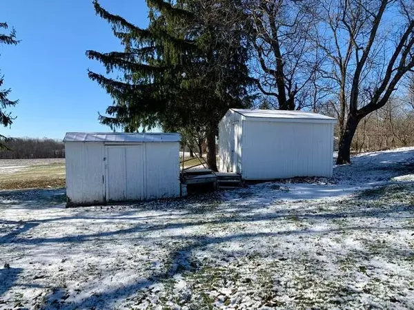 New Lexington, OH 43764,3227 Old Somerset Road