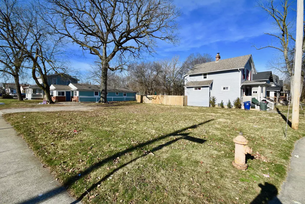 Columbus, OH 43223,221 Lechner Avenue