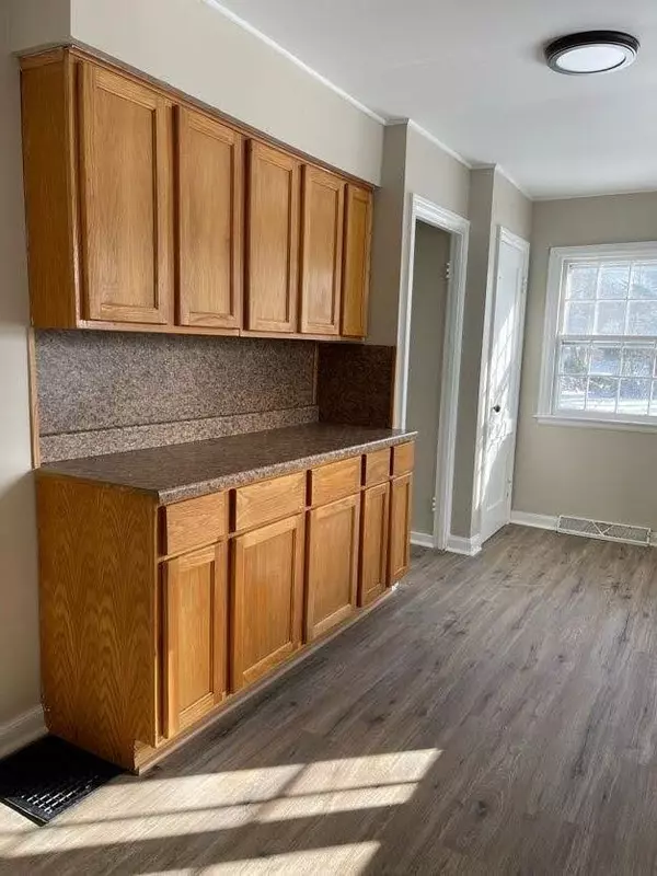 Mansfield, OH 44903,641 Highland Avenue