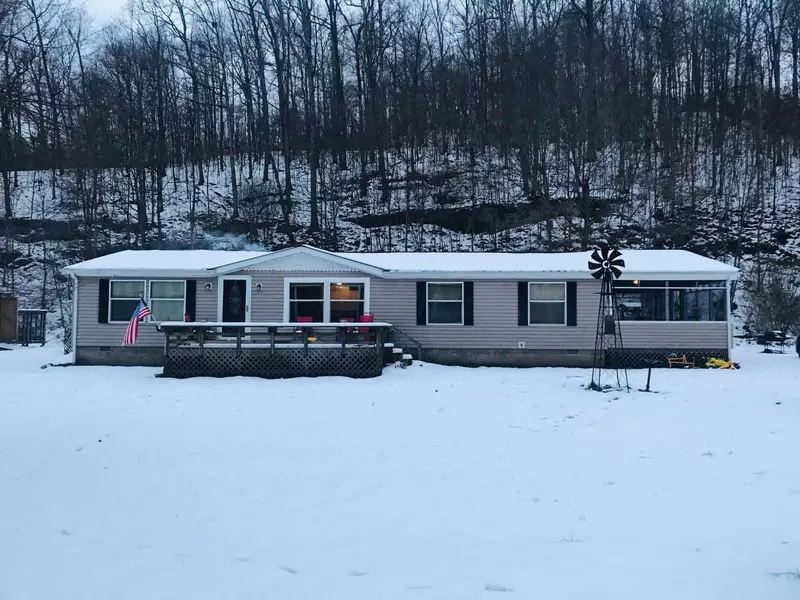 31305 Houghland Hollow Road, Mcarthur, OH 45651