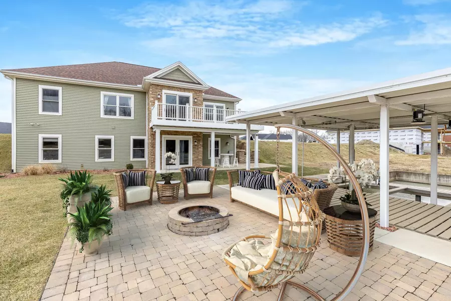 9702 Heron Way, Belle Center, OH 43310