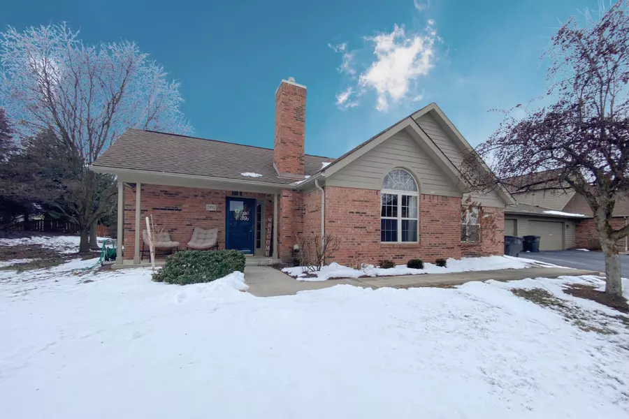 2892 Laurel Wind Boulevard, Lewis Center, OH 43035