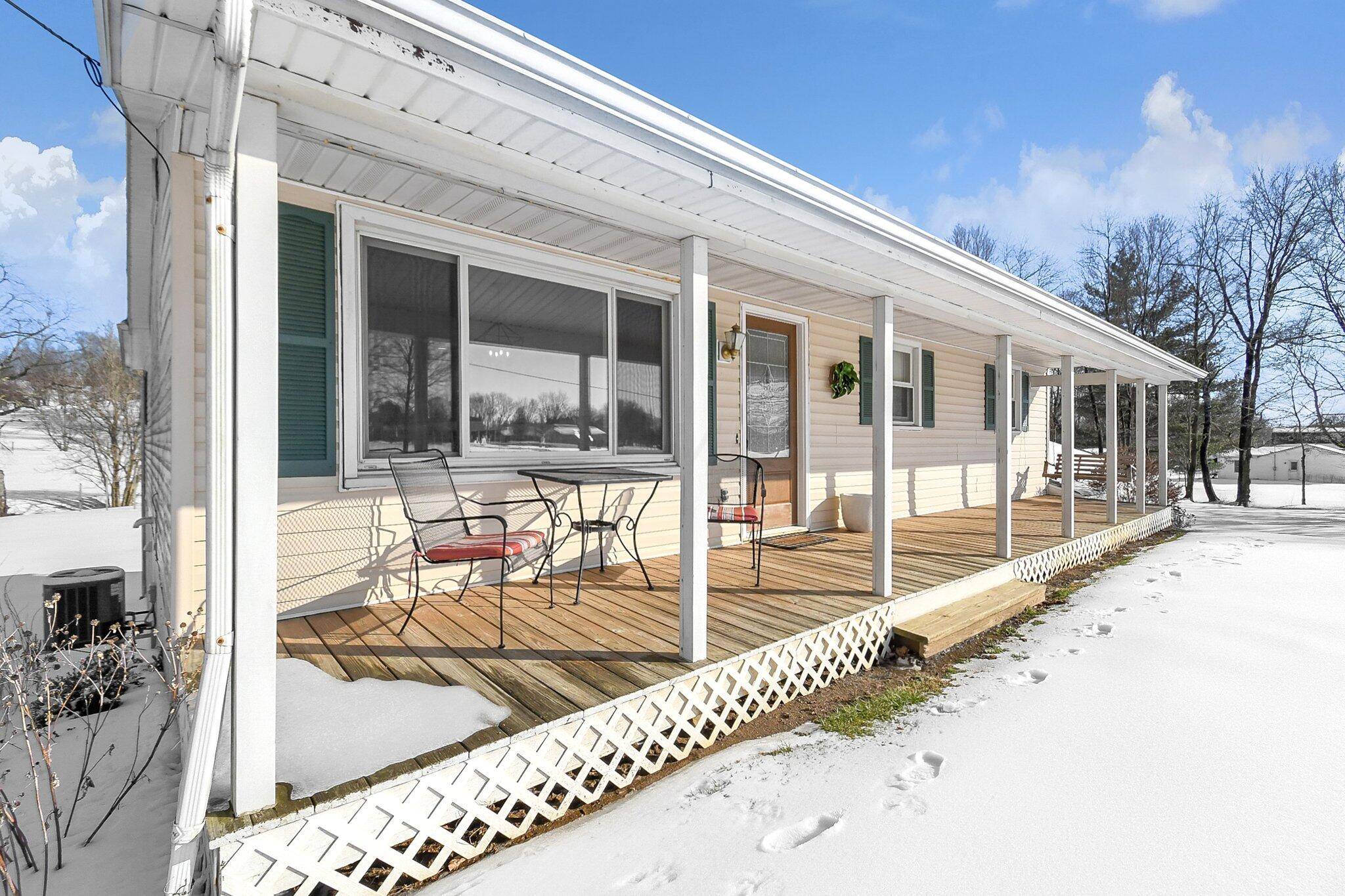Nashport, OH 43830,6270 Welsh Road