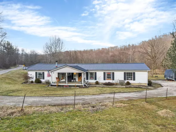 New Straitsville, OH 43766,10728 Payne Road