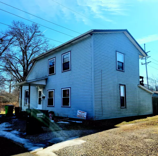 1107 Lynn Street, Coshocton, OH 43812