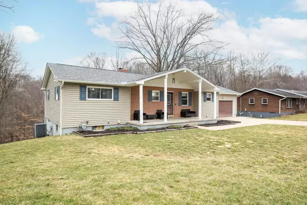 479 Lynwood Lane, Lancaster, OH 43130