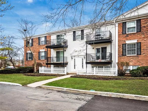 Columbus, OH 43235,1450 Slade Avenue #303