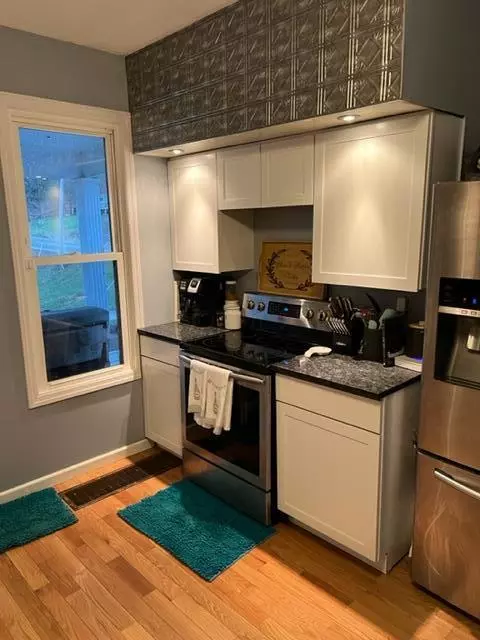 9218 State Route 685, Glouster, OH 45732