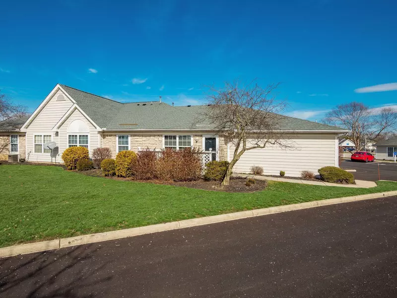 185 Groveport Pike #D, Canal Winchester, OH 43110