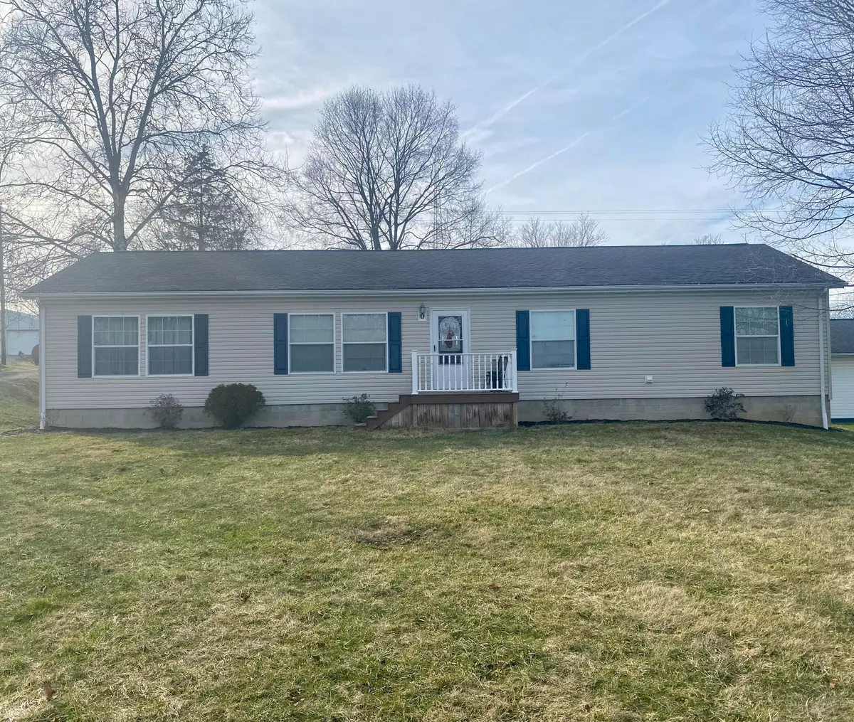 Adamsville, OH 43802,7770 Center Street