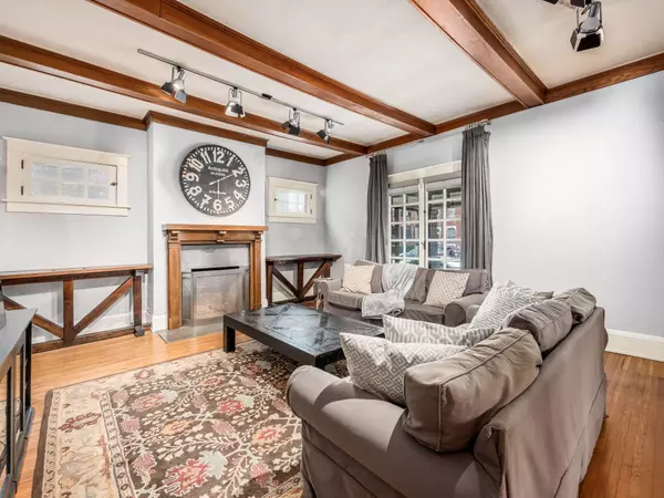 Columbus, OH 43206,604 S 3rd Street