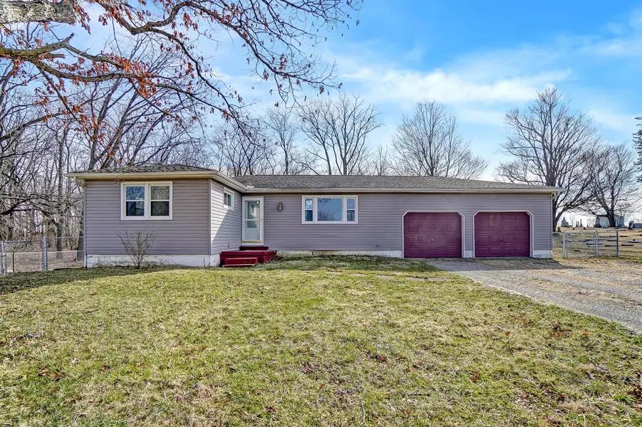 10756 S Charleston Pike, South Charleston, OH 45368