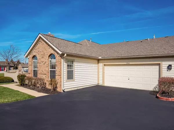 Grove City, OH 43123,5968 Landings Pond Place #33-596