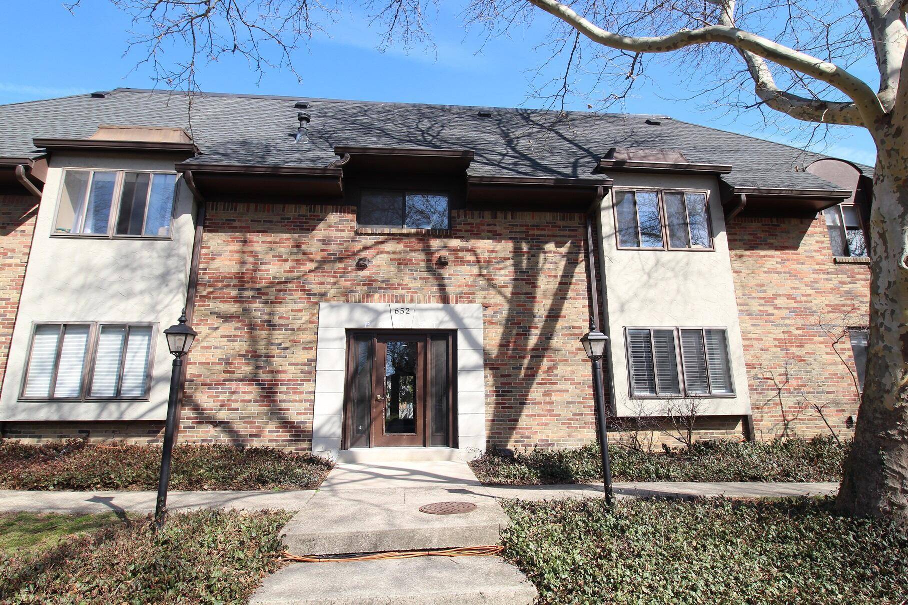 652 Olde Towne Avenue #9-652T, Columbus, OH 43214