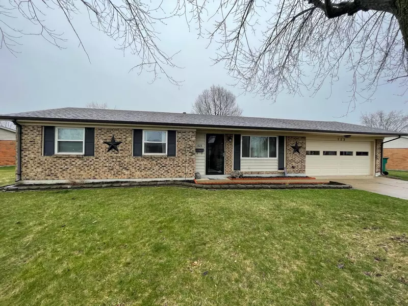 523 Hamilton Avenue, New Carlisle, OH 45344