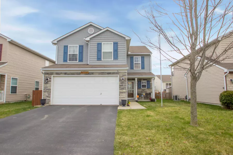 3834 Winding Twig Drive, Canal Winchester, OH 43110