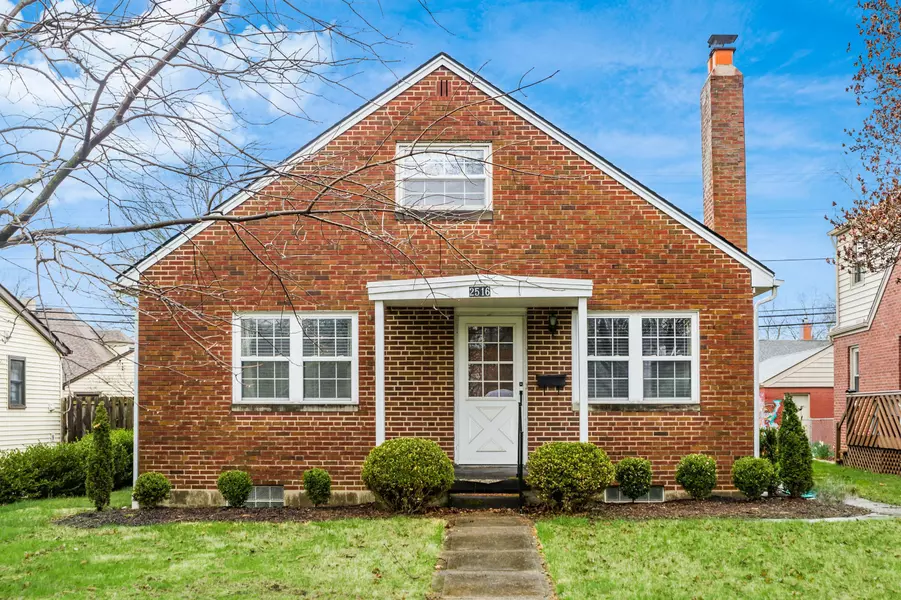 2516 E Livingston Avenue, Columbus, OH 43209