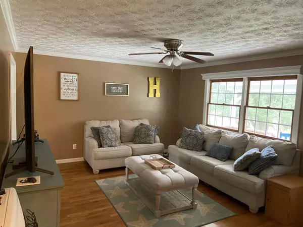 Chesapeake, OH 45619,12207 State Route 243