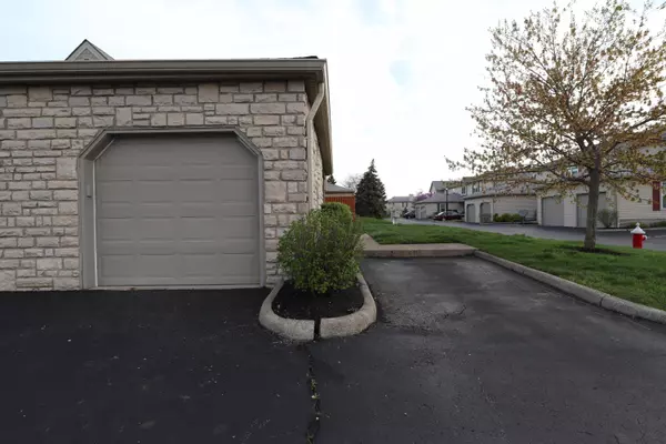 Hilliard, OH 43026,5678 Apricot Lane #99D