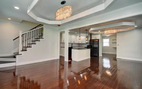 Columbus, OH 43222,273 Brehl Avenue