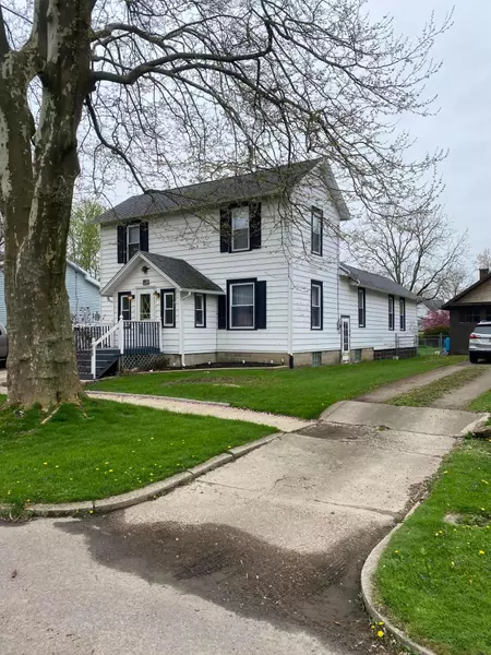 608 N Thoman Street, Crestline, OH 44827