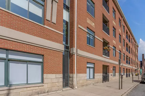 Columbus, OH 43215,34 W Poplar Avenue #301