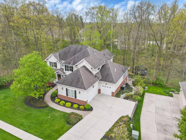 Powell, OH 43065,527 Riverbend Avenue
