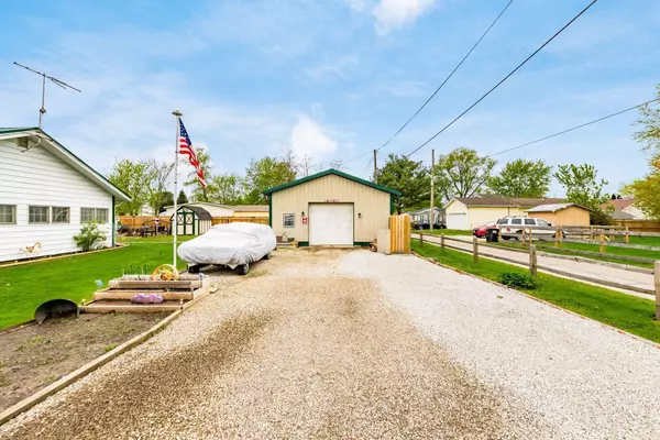 Buckeye Lake, OH 43008,149 Renner Street