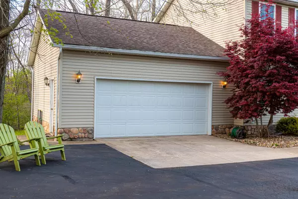 Marengo, OH 43334,5045 County Road 15