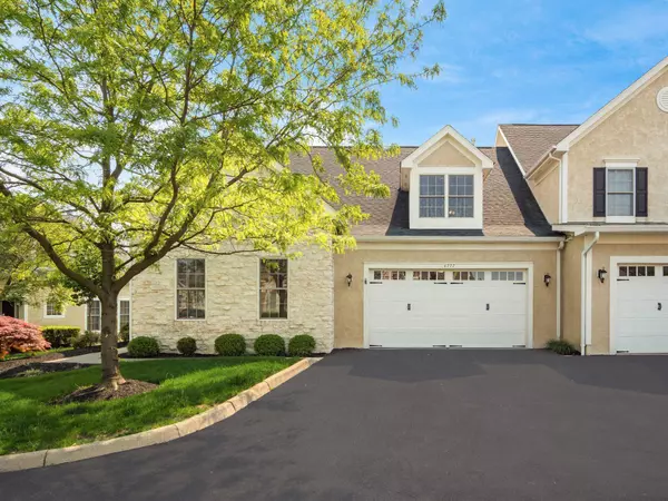 Grove City, OH 43123,4777 Saint Andrews Drive #8L