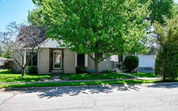 33 N Gregory Street, North Lewisburg, OH 43060