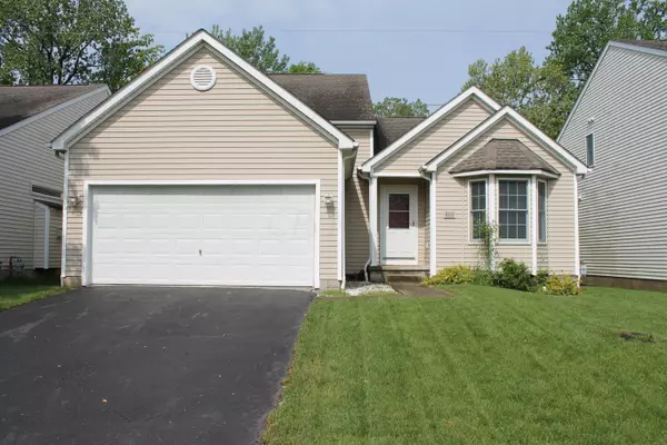 8653 Smokey Hollow Drive, Lewis Center, OH 43035