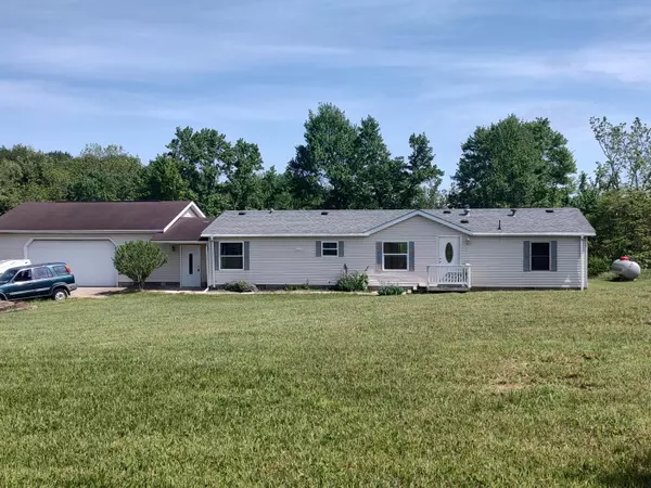 13910 Township Rd 59, Mount Perry, OH 43760