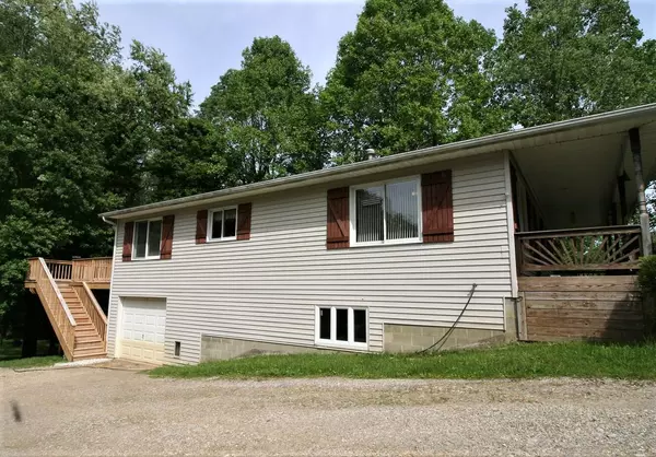 Howard, OH 43028,662 Crestrose Drive